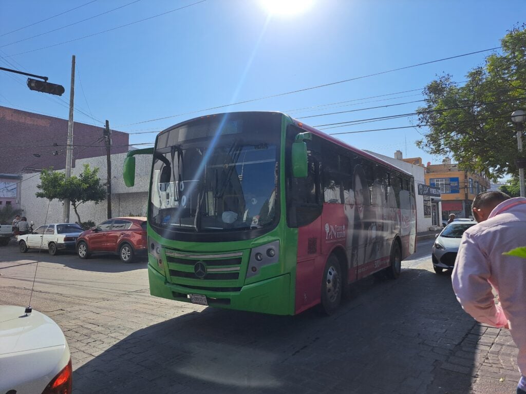 Transporte urbano en Mazatlán.