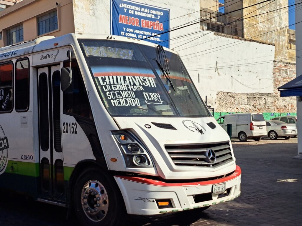 Transporte urbano en Mazatlán.