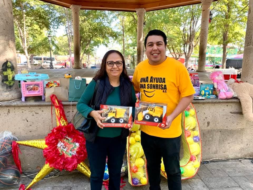 “Una ayuda, una sonrisa” recolecta mil 200 juguetes para entregar a niños en Ahome