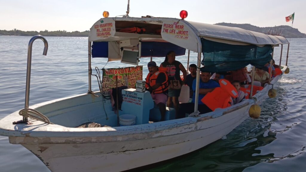 Paseos a la isla de la Piedra en Mazatlán