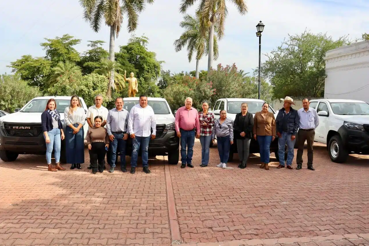 Nuevas unidades vehiculares en sinaloa de leyva