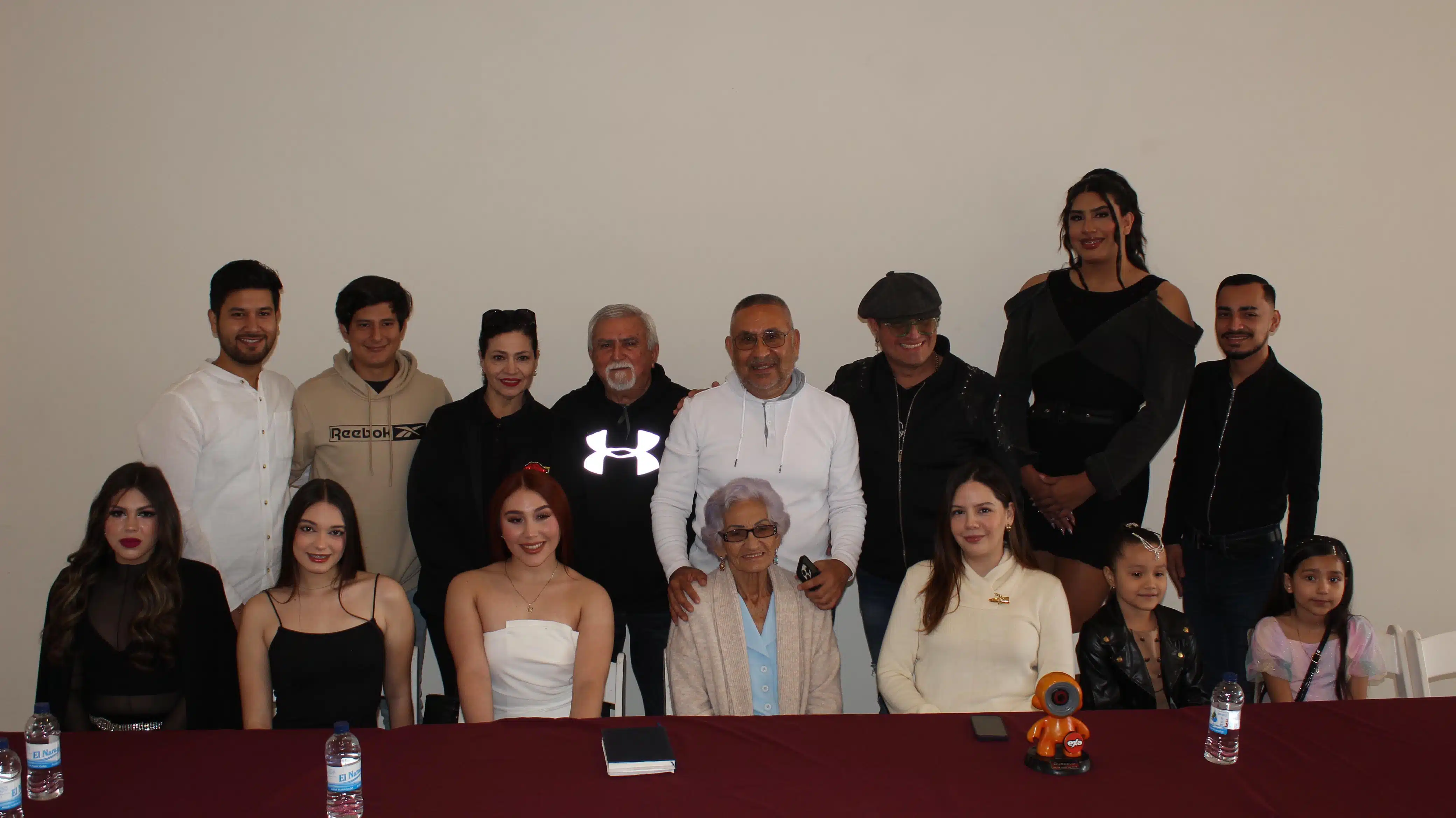 Candidatas y organizadores del Carnaval de Guasave 2025 