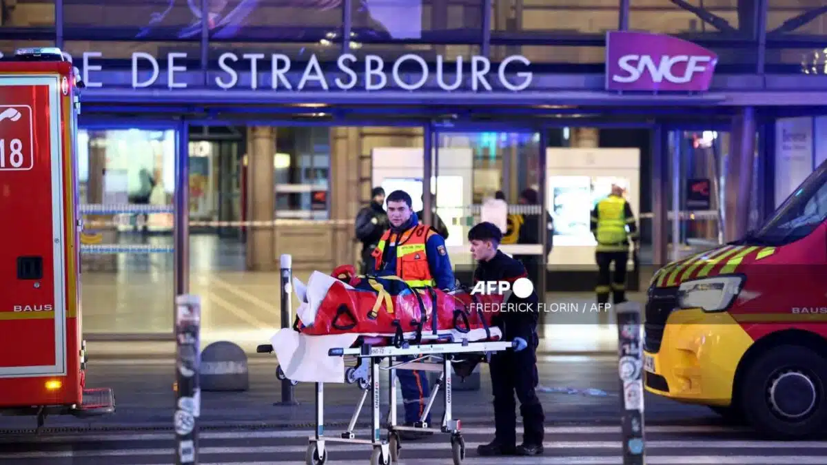 Choque de trenes en Estrasburgo, Francia, deja al menos 50 heridos