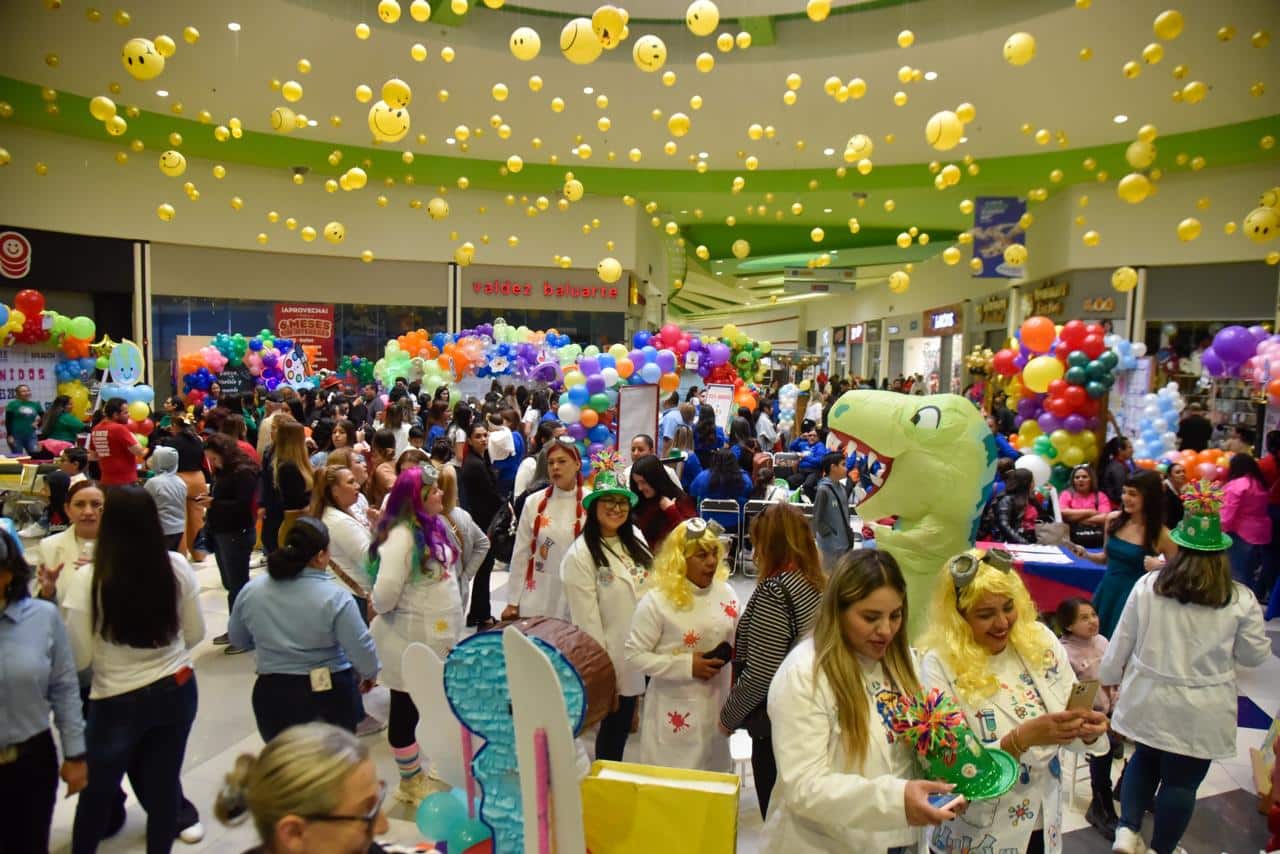 Con exitosa Expo Saberes 2025 culmina capacitación docente en Los Mochis