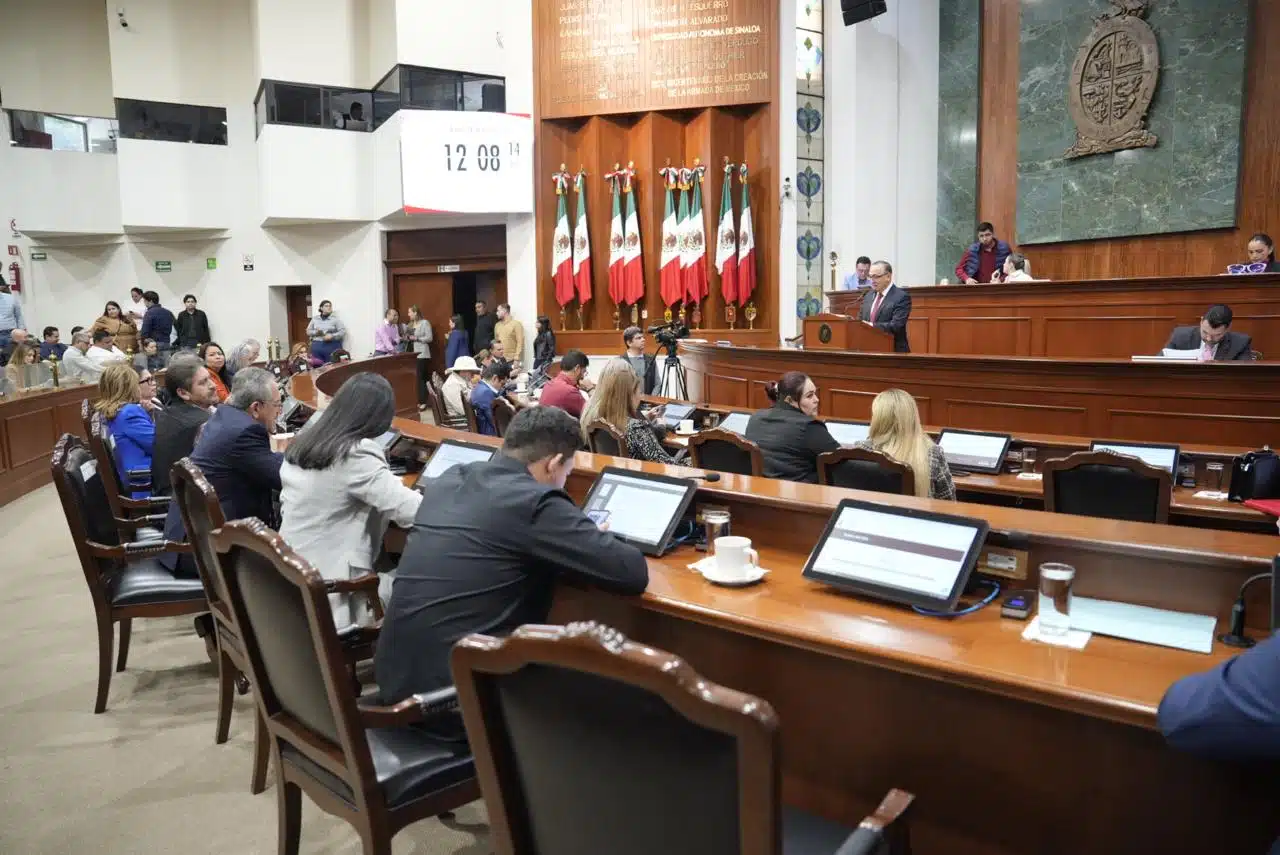 Legisladores en el Congreso del Estado de Sinaloa