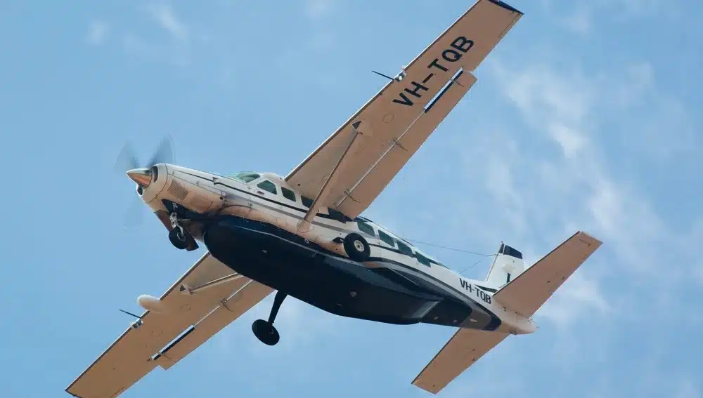 Desaparece avioneta con 10 personas a bordo en zona montañosa de Colombia