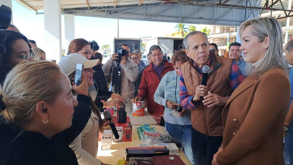 Programa “Economía para tu Bienestar” en Topolobampo.