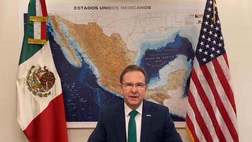 Esteban Moctezuma confirma que se mantendrá al frente de la Embajada de México en EU