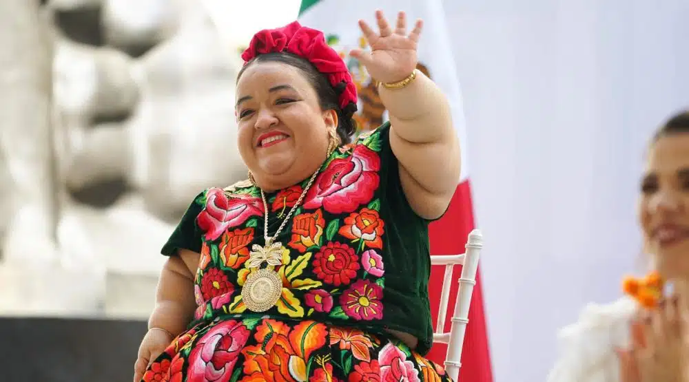 Fallece Kelly Jannet, primera diputada de talla baja en Oaxaca