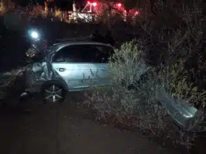 Fallece joven mujer al volcar en un vehículo por la carretera Escuinapa-Teacapan