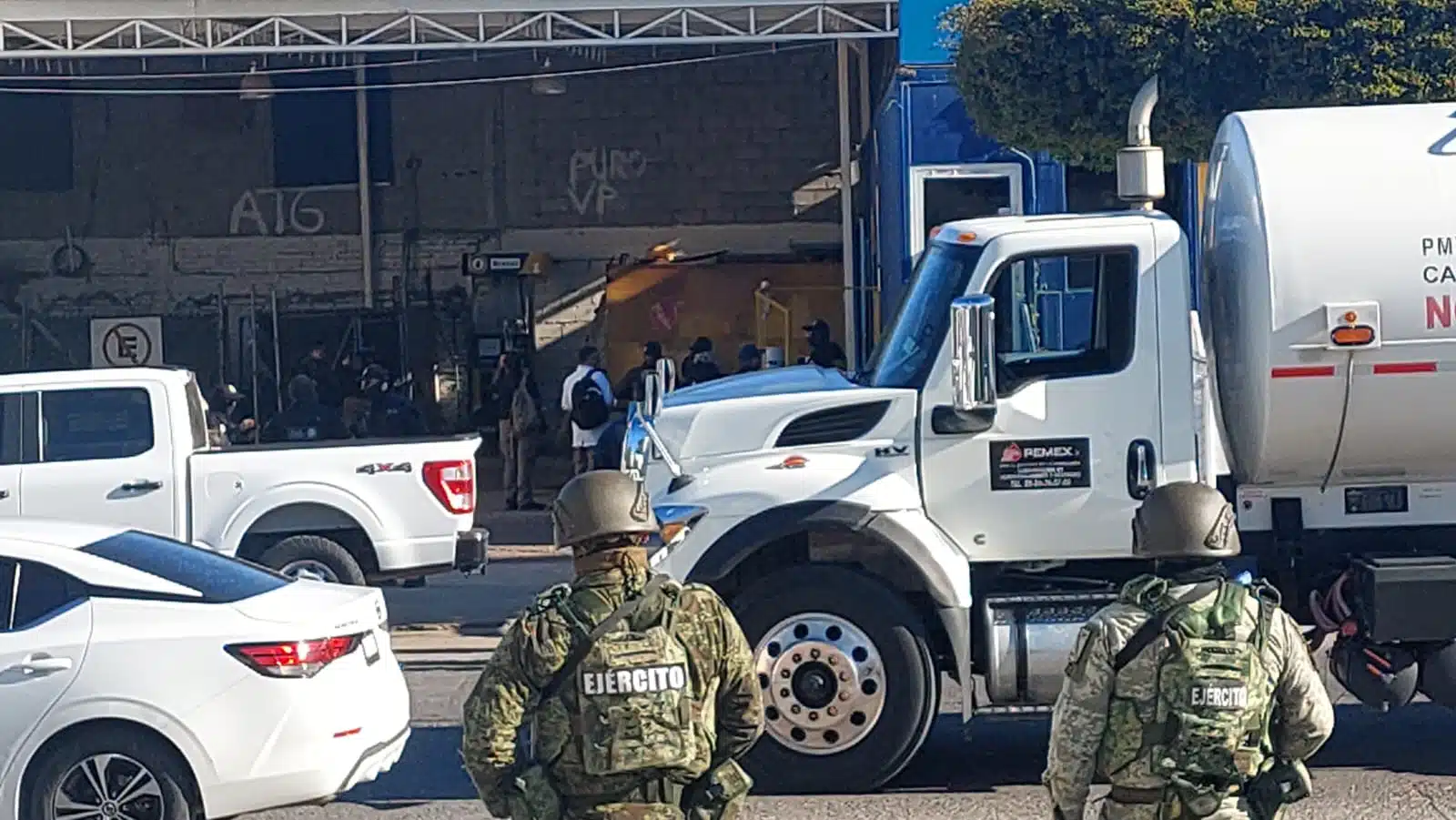 Fuerzas federales catean domicilio en Los Mochis