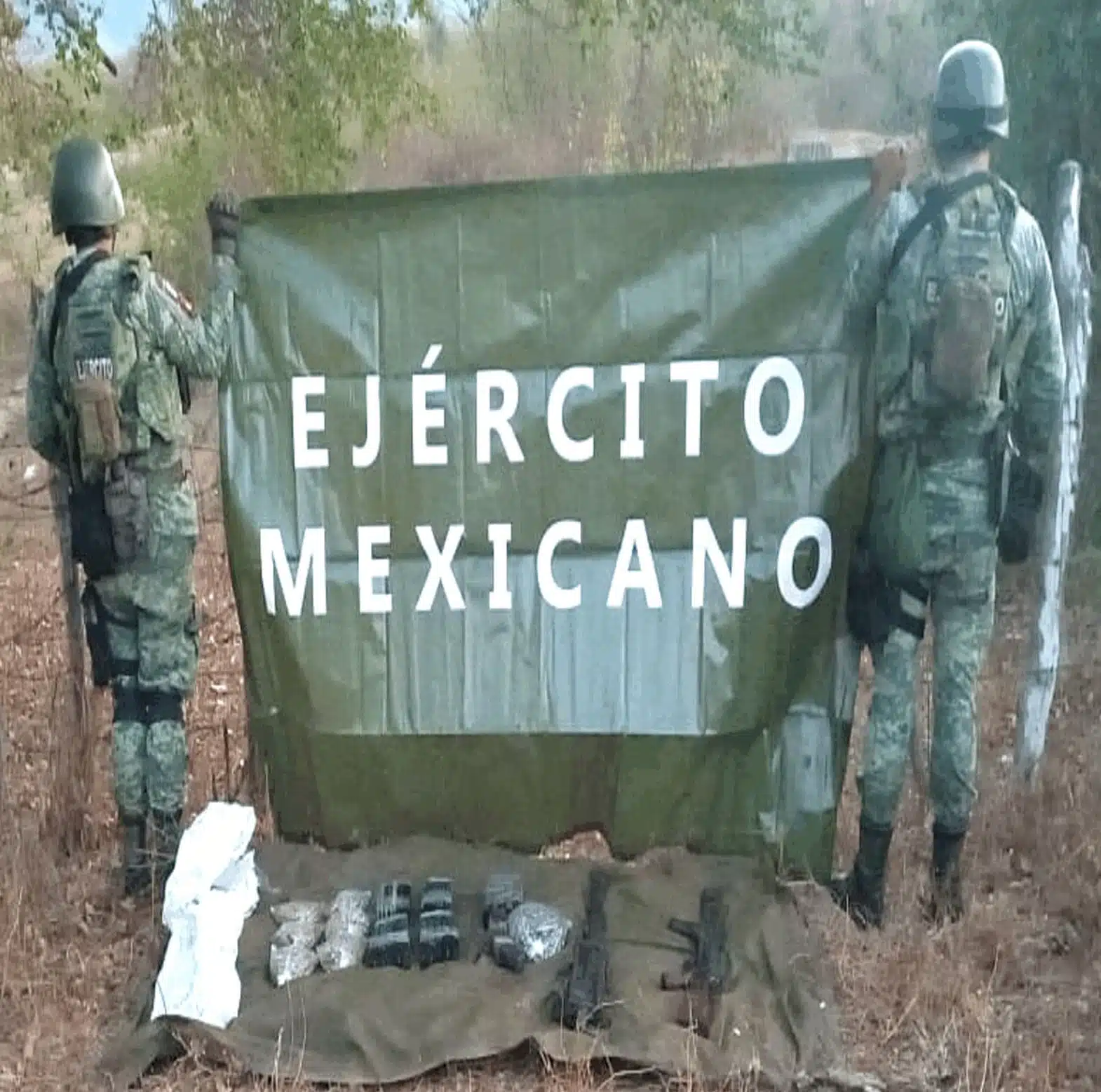 Fuerzas federales y estatales detienen a cinco personas con arsenal en San Ignacio