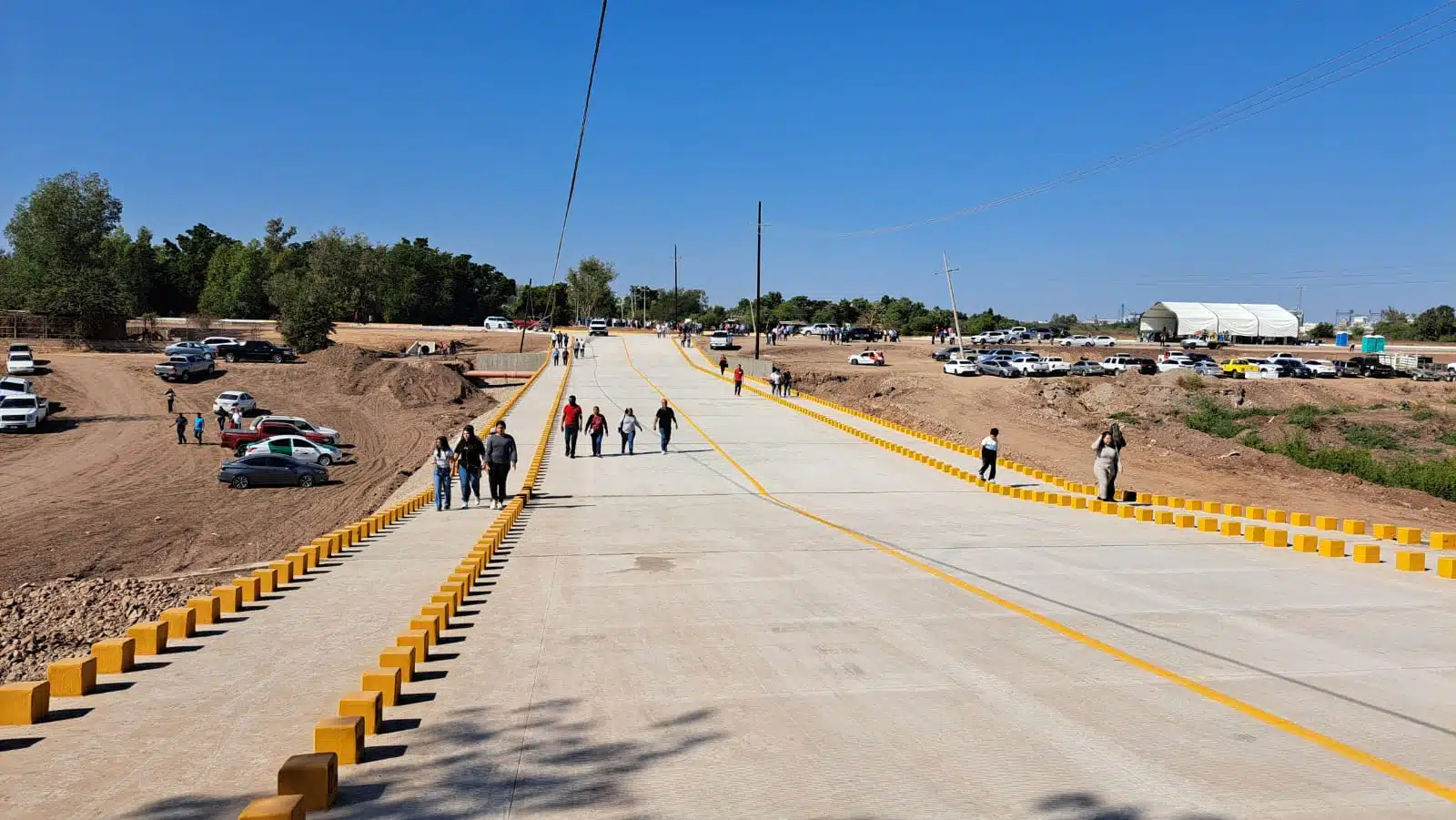 Inauguran la primera etapa del malecón en el río Évora