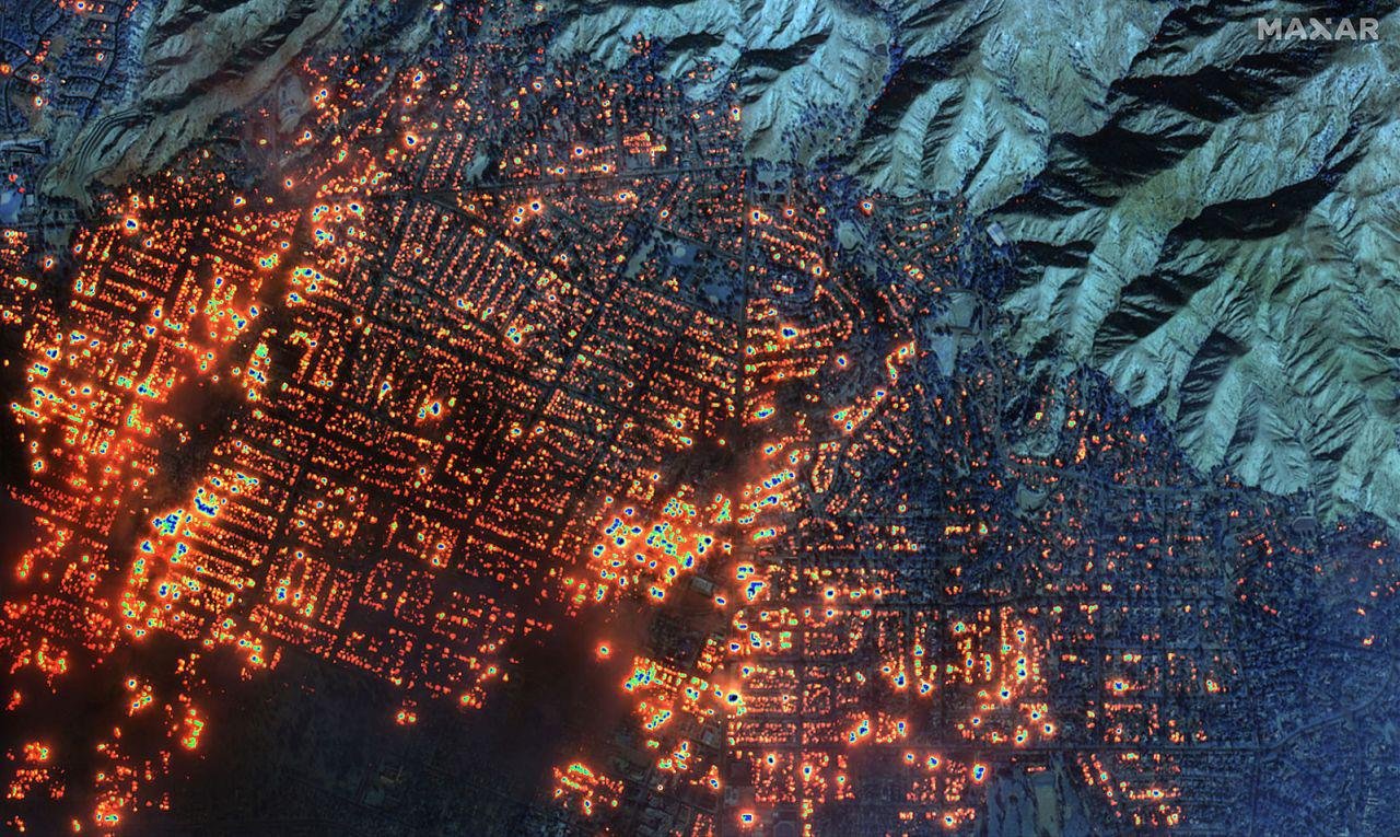 ¡Impresionante! Así lucen desde el espacio los incendios en Los Ángeles, California