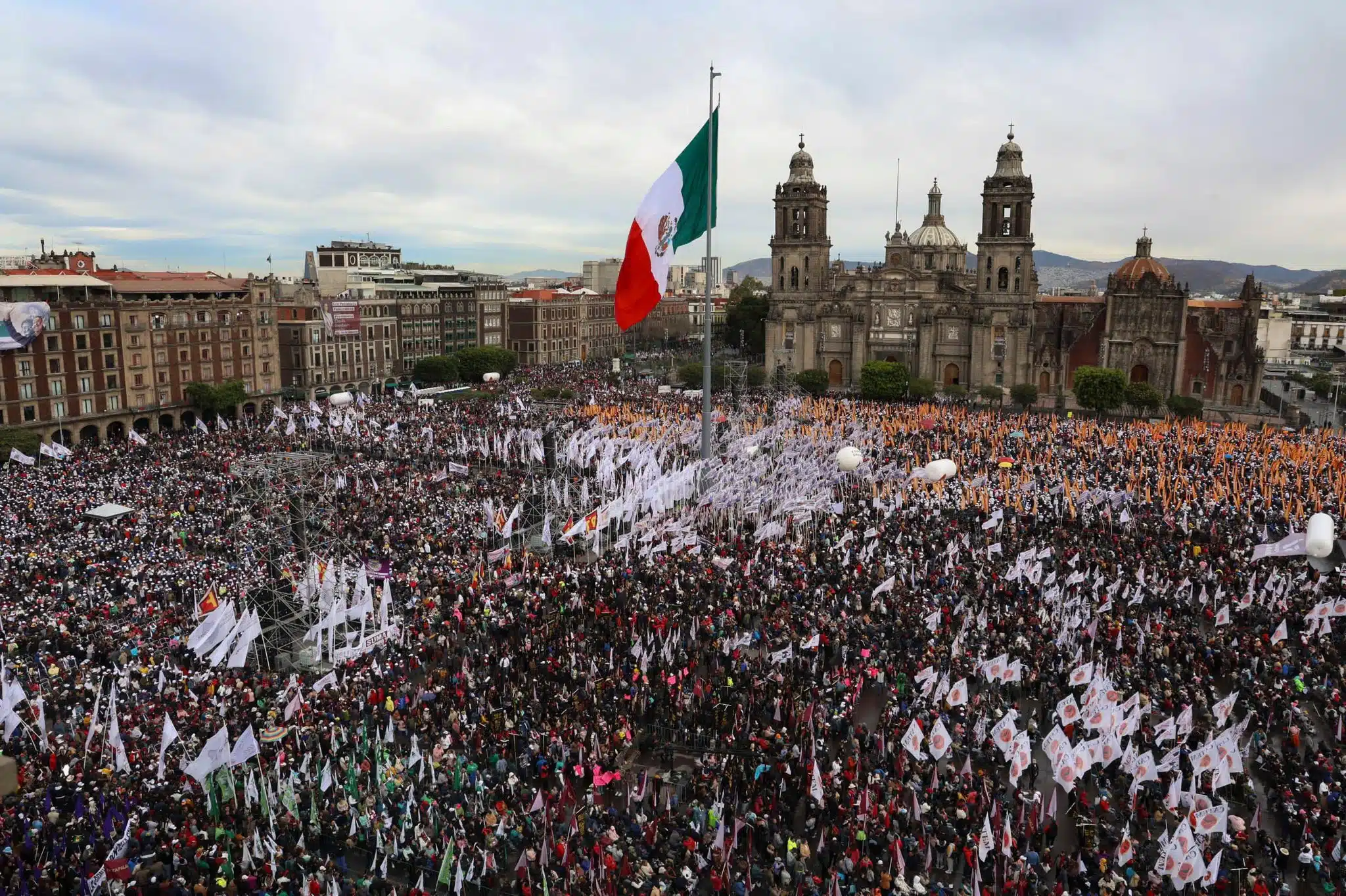 CDMX registra asistencia de 350 mil personas al primer informe de gobierno de Claudia Sheinbaum