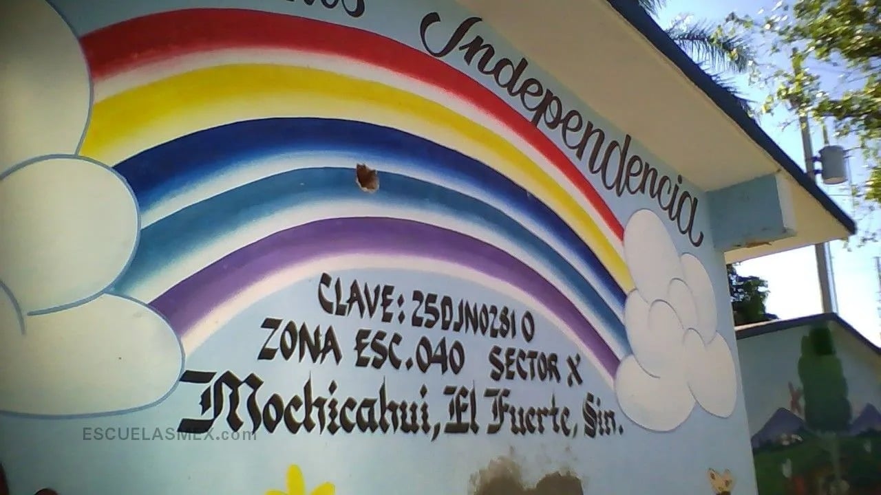 Mural del Jardín de niños Independencia en la comunidad de Mochicahui