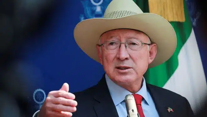 Ken Salazar comparte mensaje antes de dejar su cargo como embajador: 