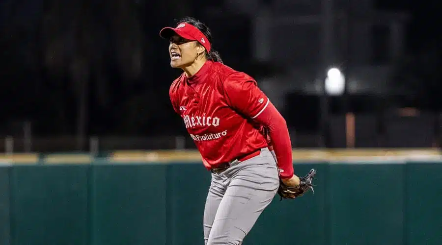 Megan Faraimo lanza el primer juego perfecto en la historia de Liga Mexicana de Sóftbol