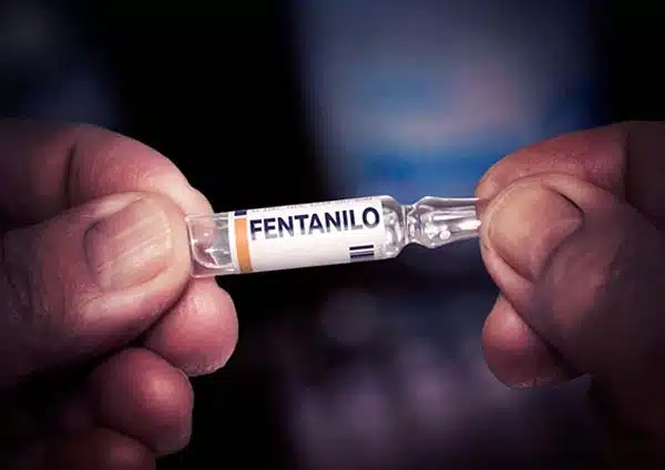 México alerta sobre los riesgos del fentanilo