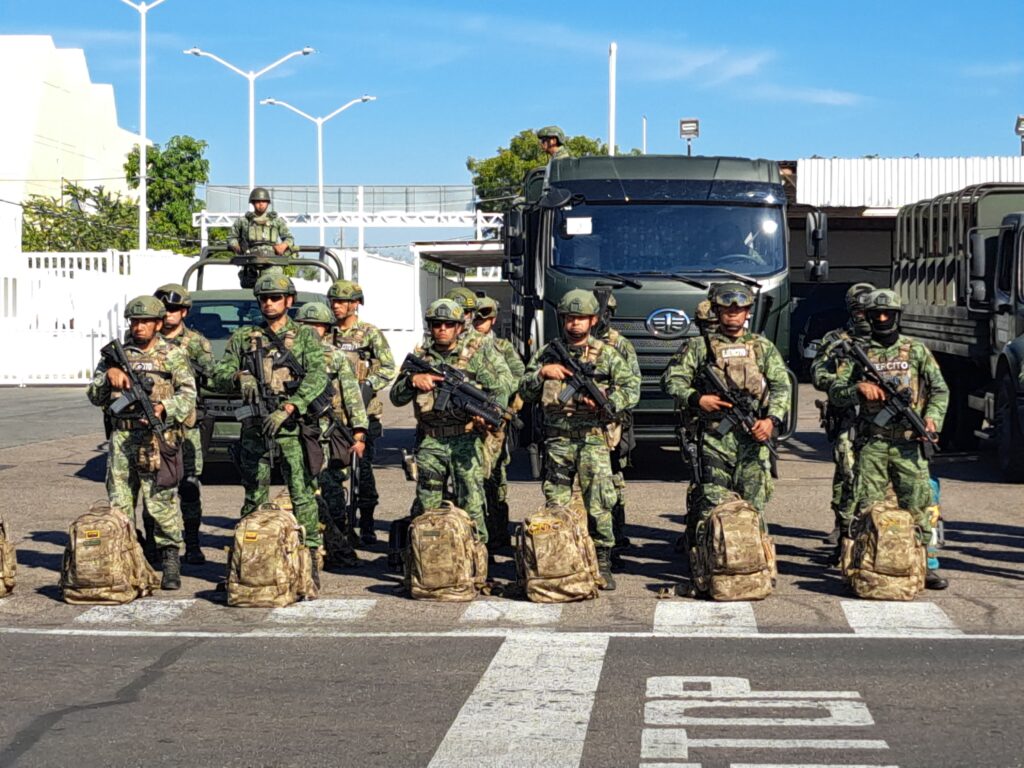 Elementos del Ejército Mexicano que arribaron a Sinaloa.