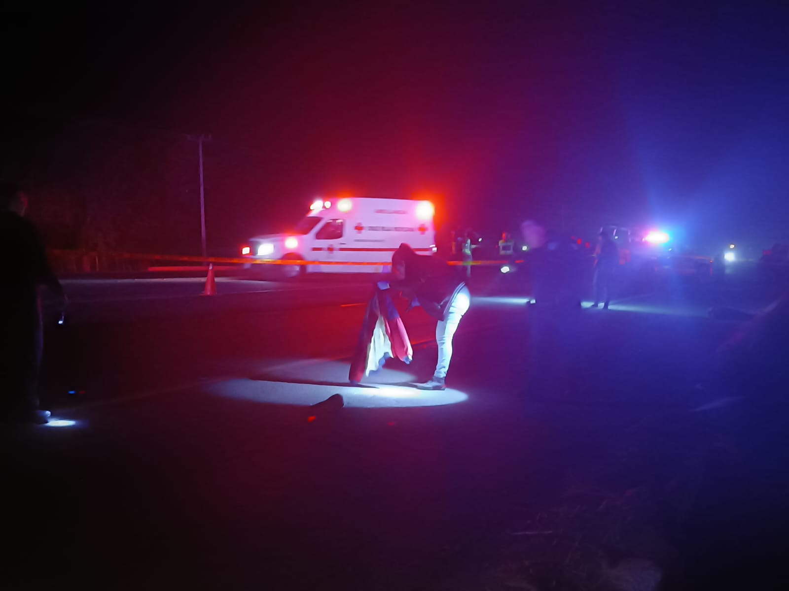 Muere hombre atropellado en la carretera México 15 en Guamúchil