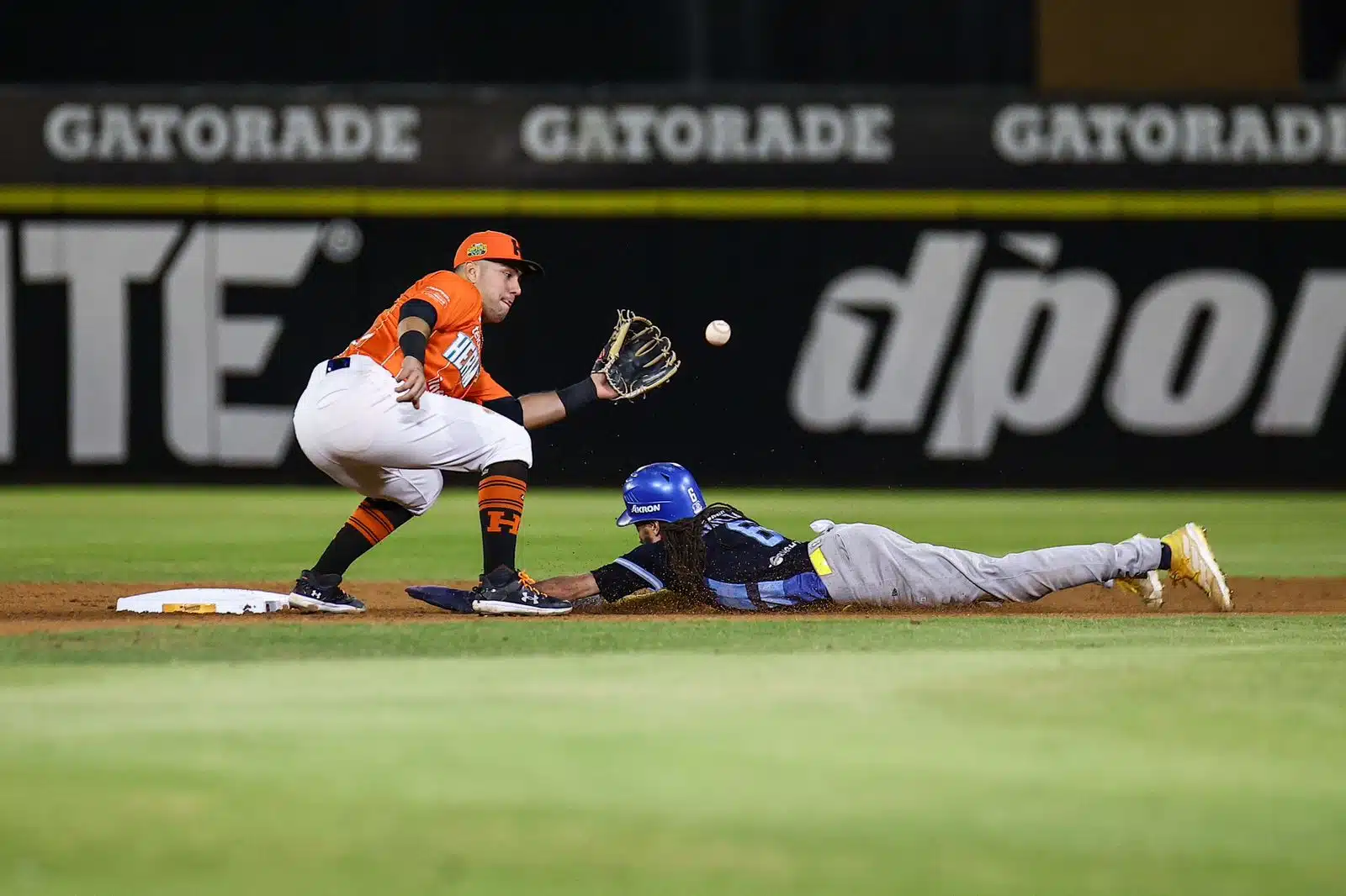 NARANJEROS VS CAHARROS LMP BEISBOL 2025