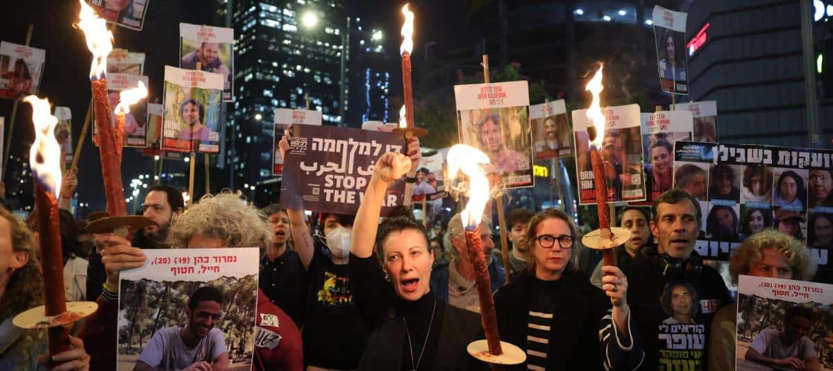 Israel anuncia que un primer grupo de rehenes será liberado por Hamás el domingo