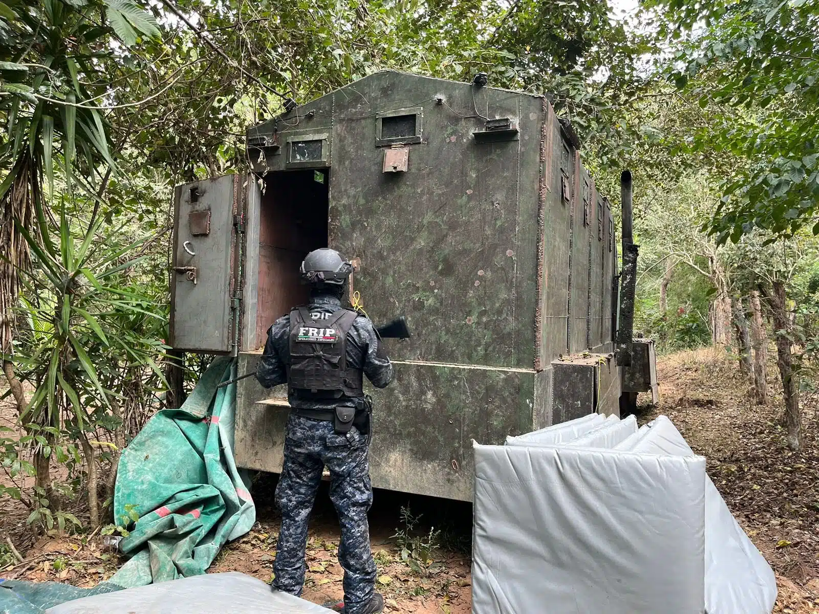 Rescatan a ocho migrantes y detienen a tres presuntos criminales en Frontera Comalapa