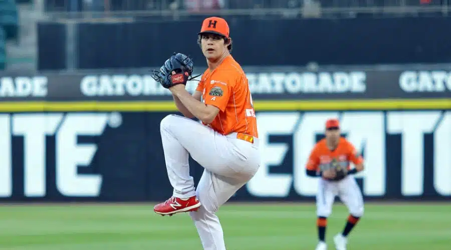 Robert Stock, pitcher abridor de Naranjeros de Hermosillo.