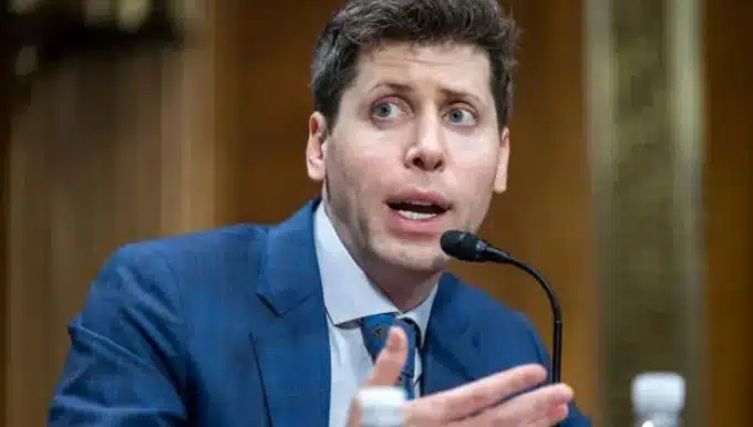 Sam Altman, creador de ChatGPT, es demandado por presunto abuso sexual a su hermana