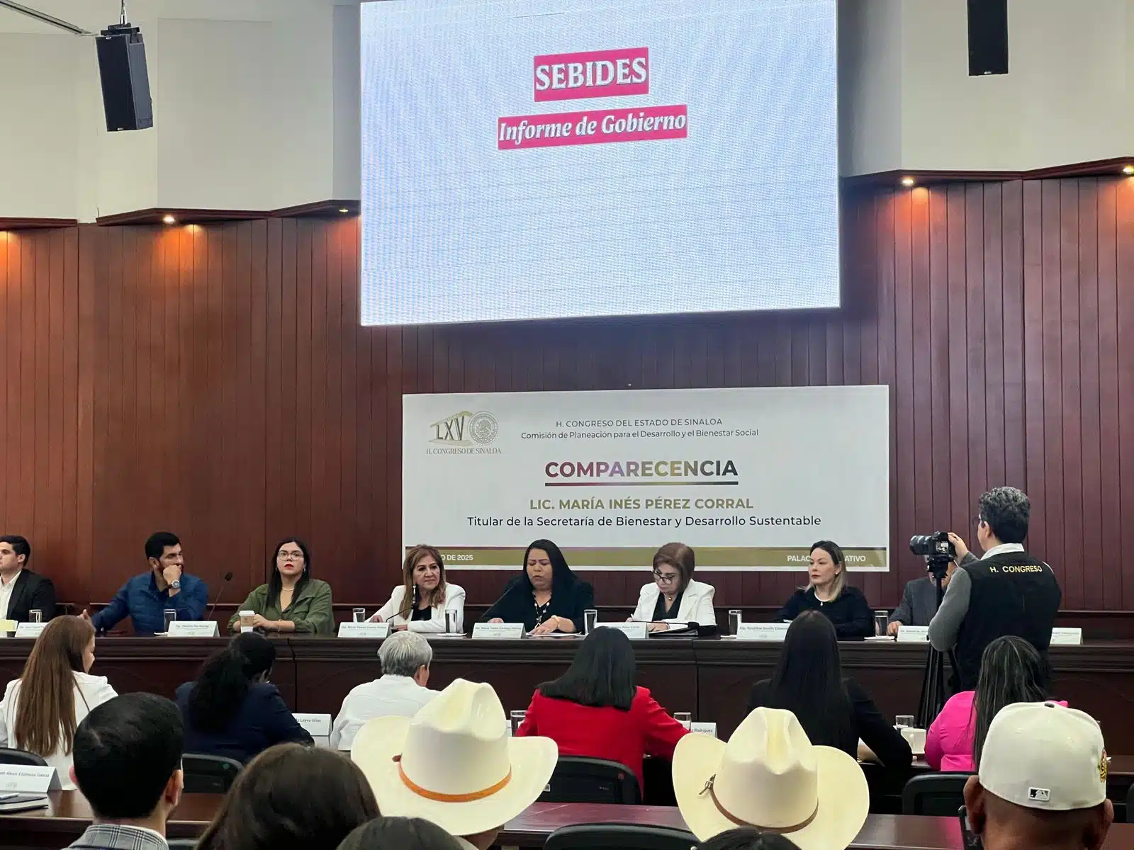 Comparecencia de la titular de Sebides en el Congreso del Estado de Sinaloa