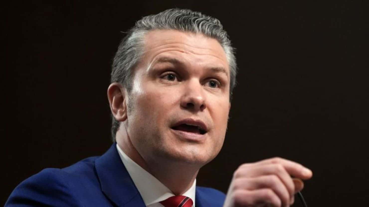 Senado estadounidense confirma a Pete Hegseth como secretario de Defensa
