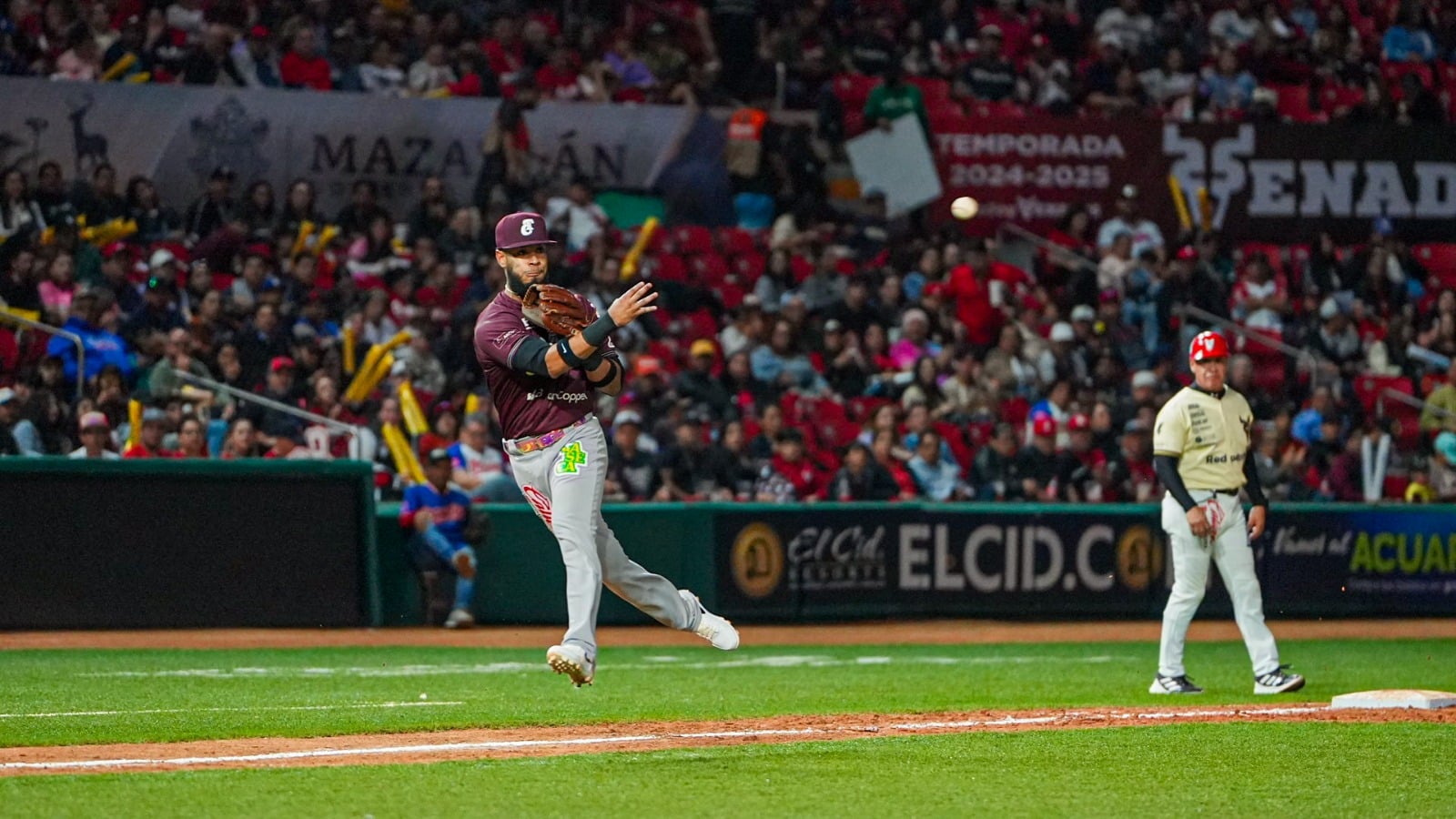 TOMATEROS VS VENADOS (1)