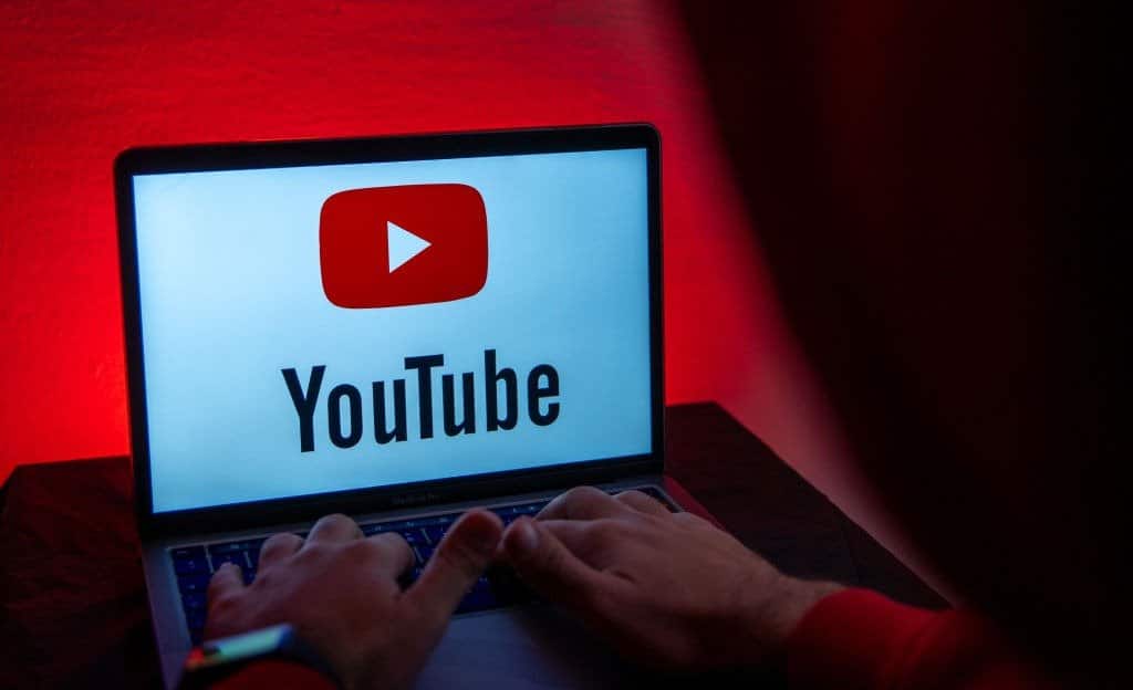 ¡YouTube elegirá por ti! La app desarrolla nuevo botón flotante para reproducciones aleatorias