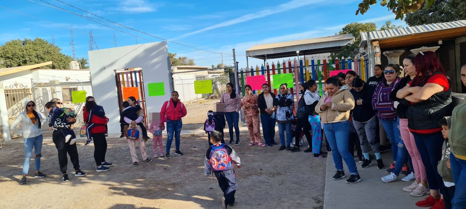 Manifestación en kínder de El Guayabo,
