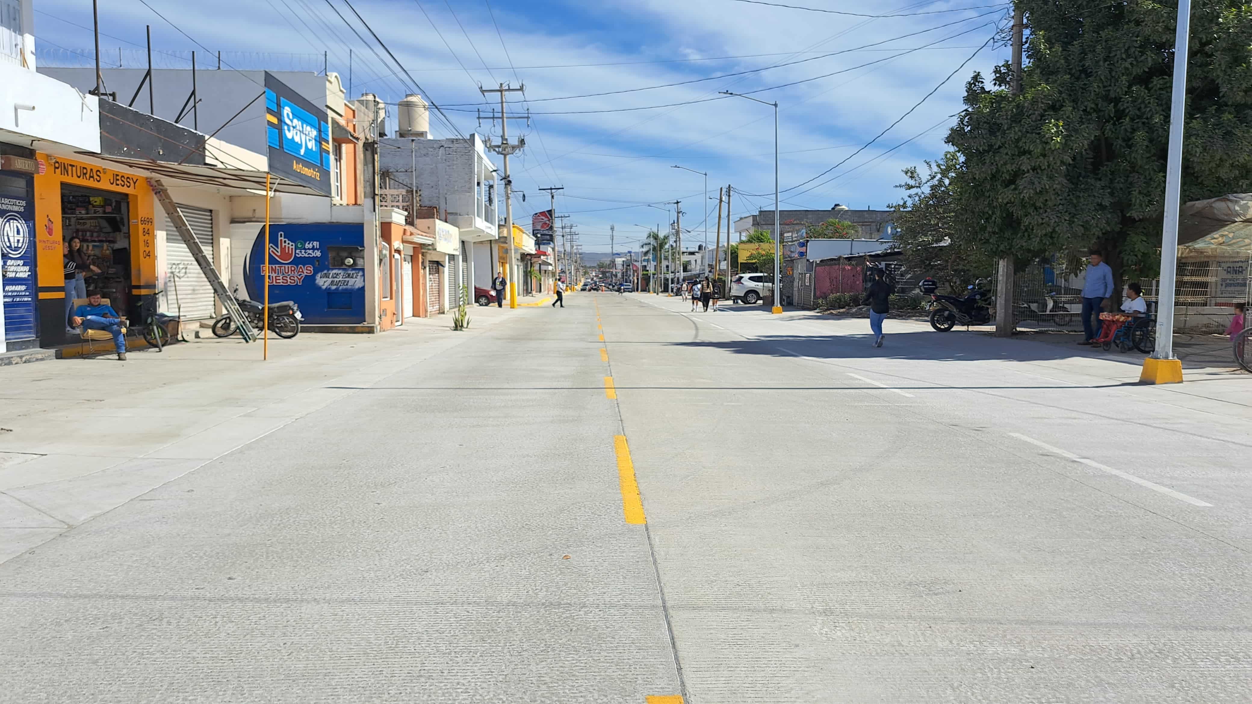avenida Insurgentes en Mazatlán