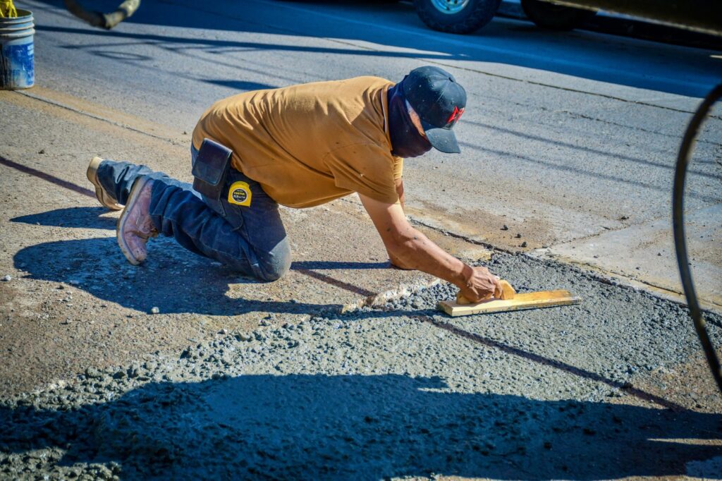 Obra de pavimentación en Salvador Alvarado