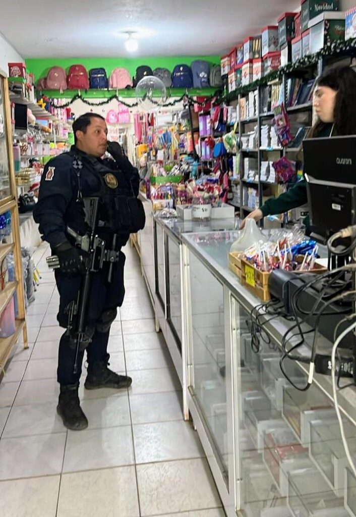 Elemento de la Policía Estatal Preventiva en operativo de vigilancia