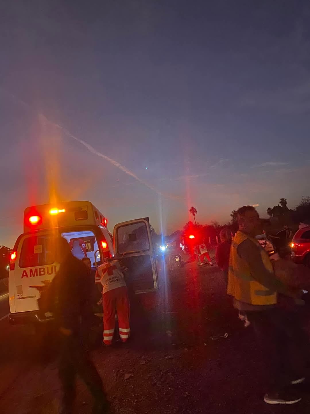 Accidente en la México 15 en el Estero de Juan José Ríos deja un lesionado