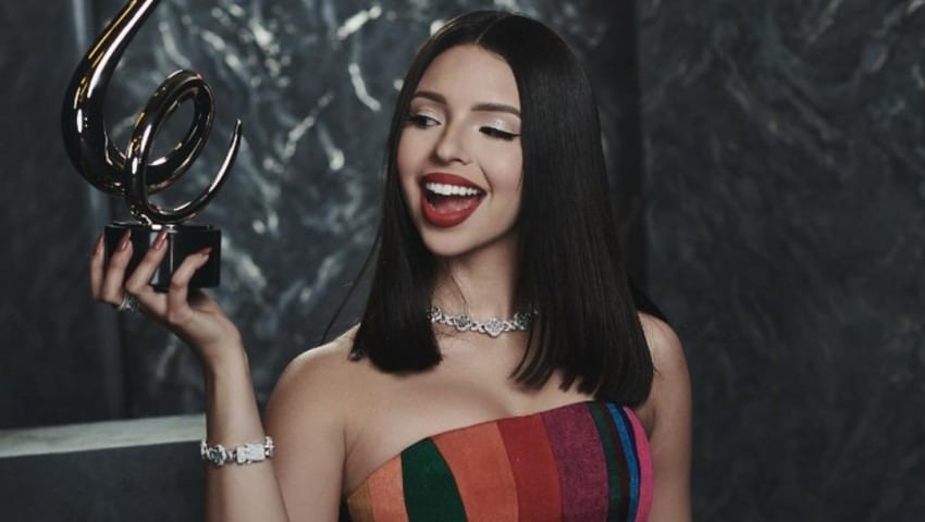 Acusan de plagio a Ángela Aguilar, te decimos con qué canción