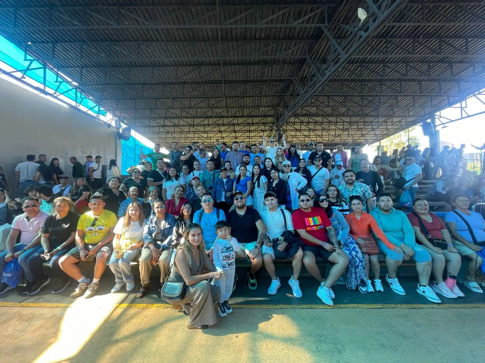 Agentes de viajes visitan el Gran Acuario Mazatlán.