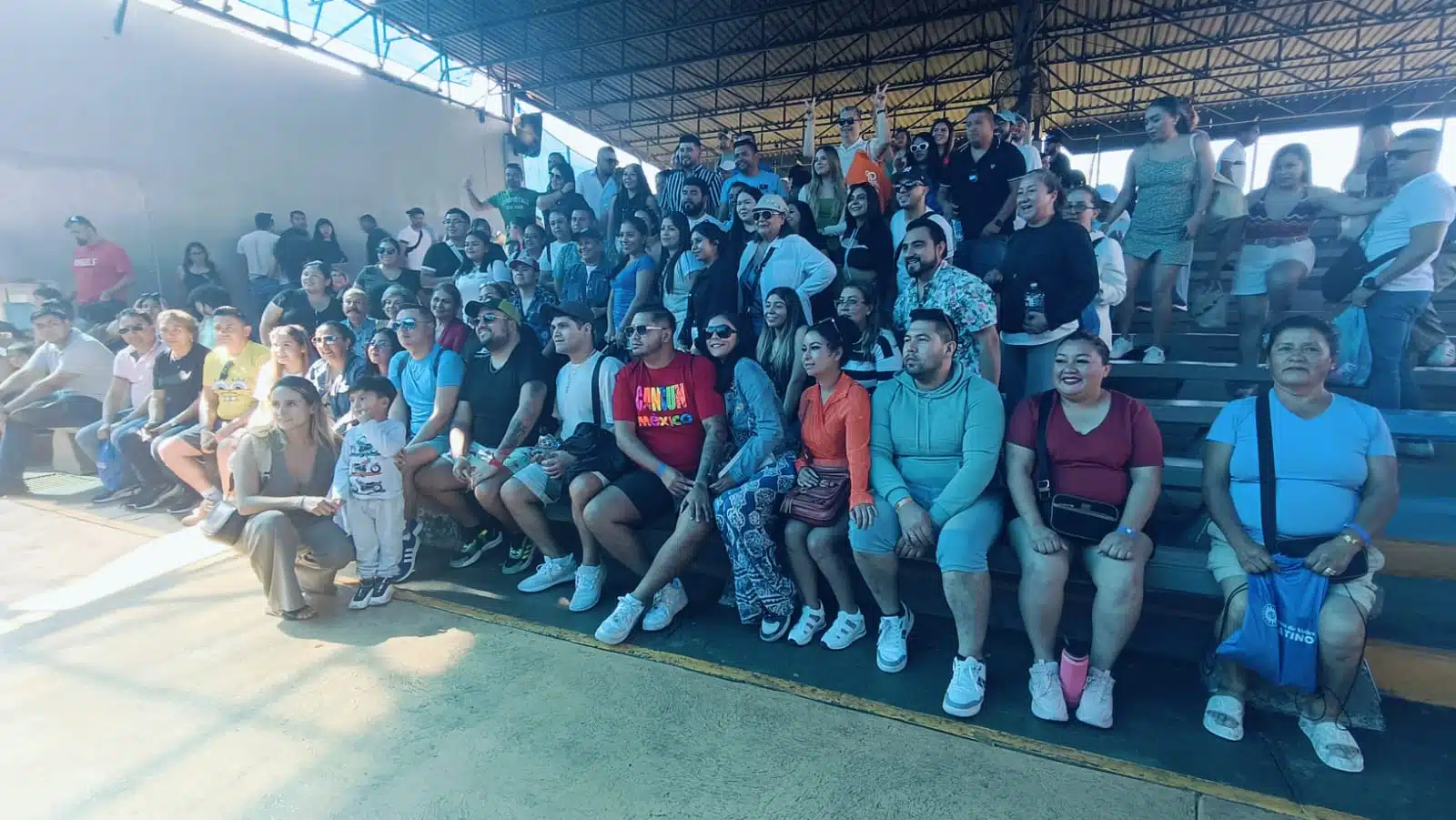 Agentes de viajes visitan el Gran Acuario Mazatlán.