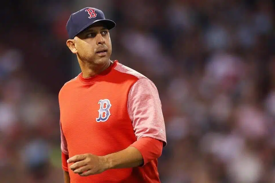 Alex Cora aclara polémica de Rafael Devers tras la llegada de Alex Bregman a Boston