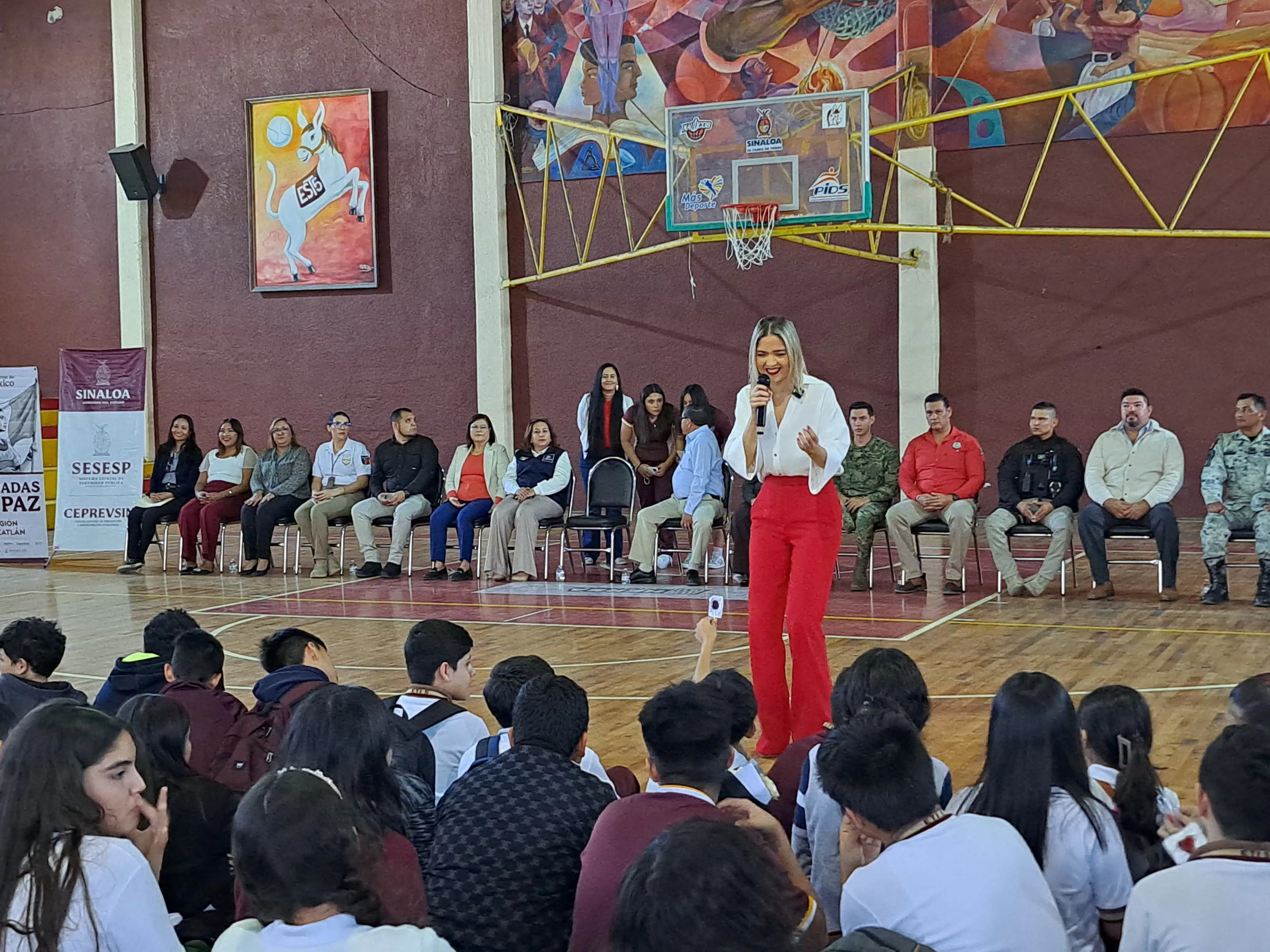 Programa federal “Amor es Paz” en la secundaria Eti 5.