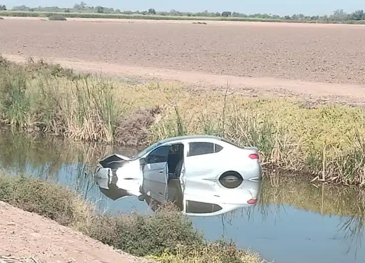  Aparatoso accidente se registró entre las comunidades de Las Cañadas Viejas y la Curva de El Amole