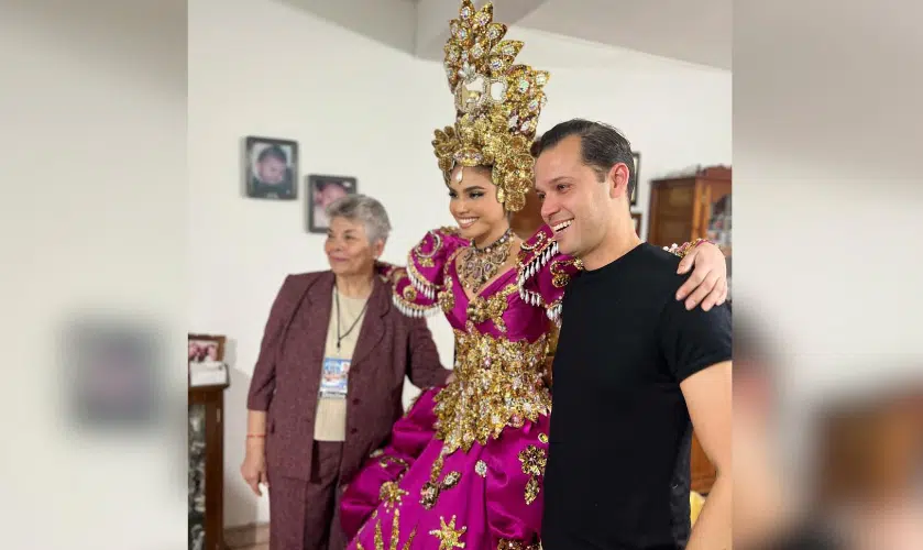 Andrés Romo y la Reina del Carnaval de Mazatlán 2025