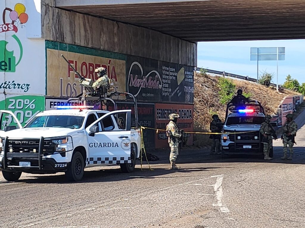 Elementos de la guardia nacional y ejercito mexicano