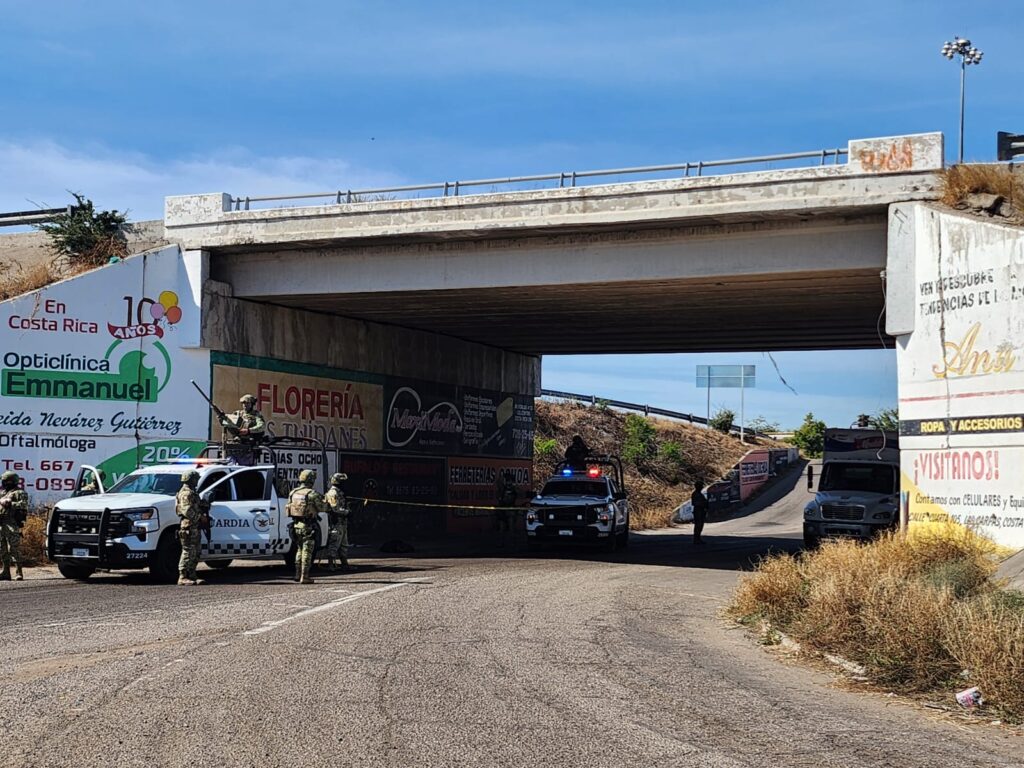 Elementos de la guardia nacional y ejercito mexicano