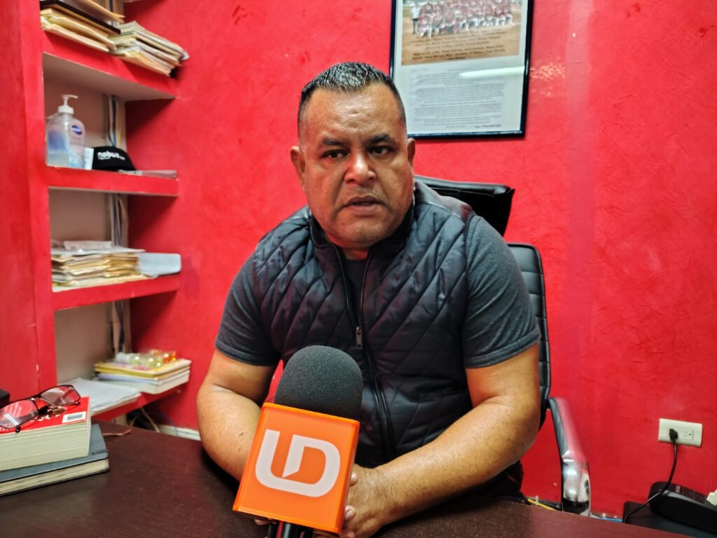 Alfredo Figueroa, lider del sindicato de Taxis Rojos de Mazatlán