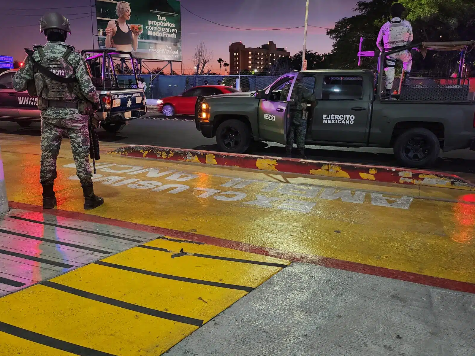 EJÉRCITO MEXINACO